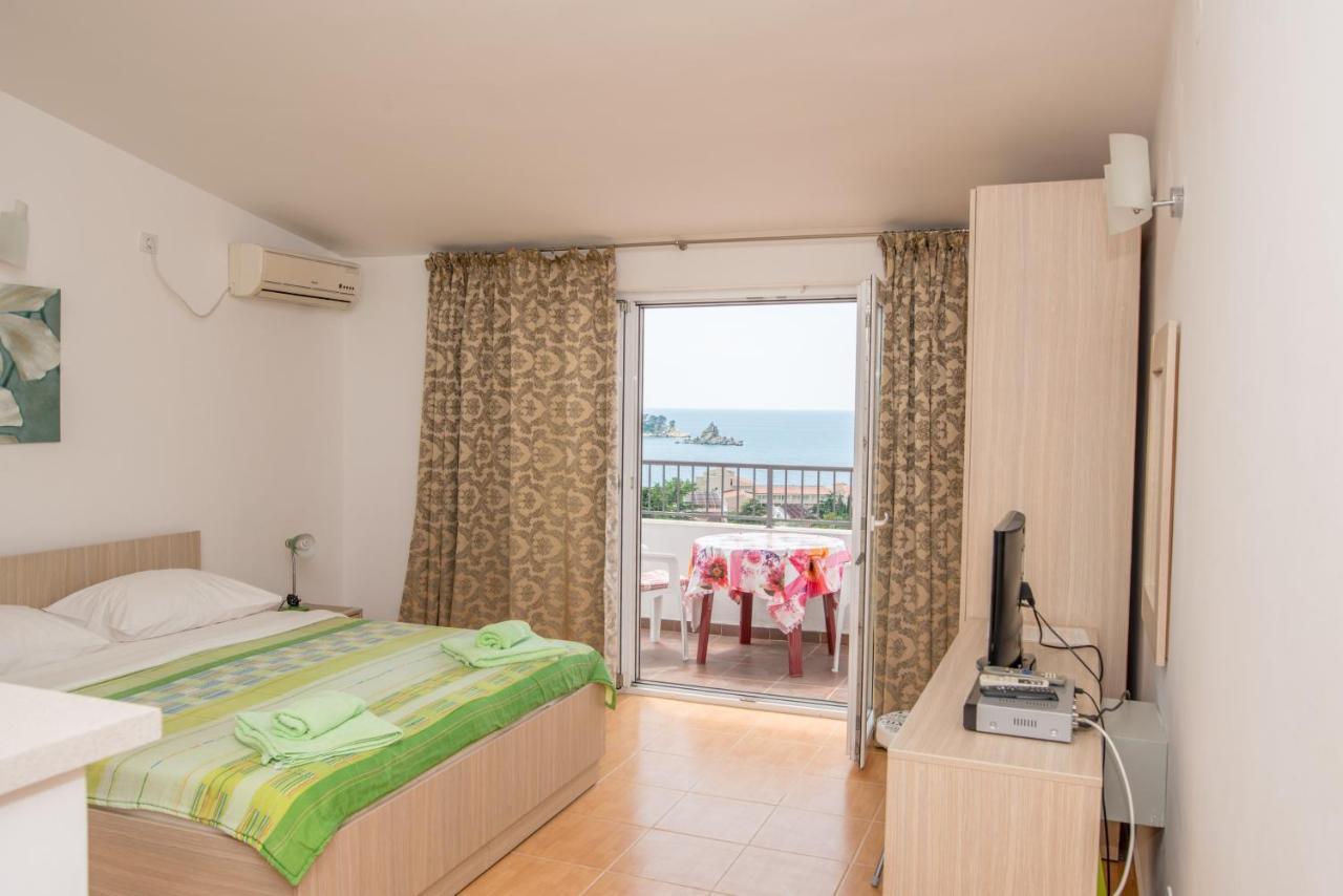 Villa Vjera Petrovac Bagian luar foto