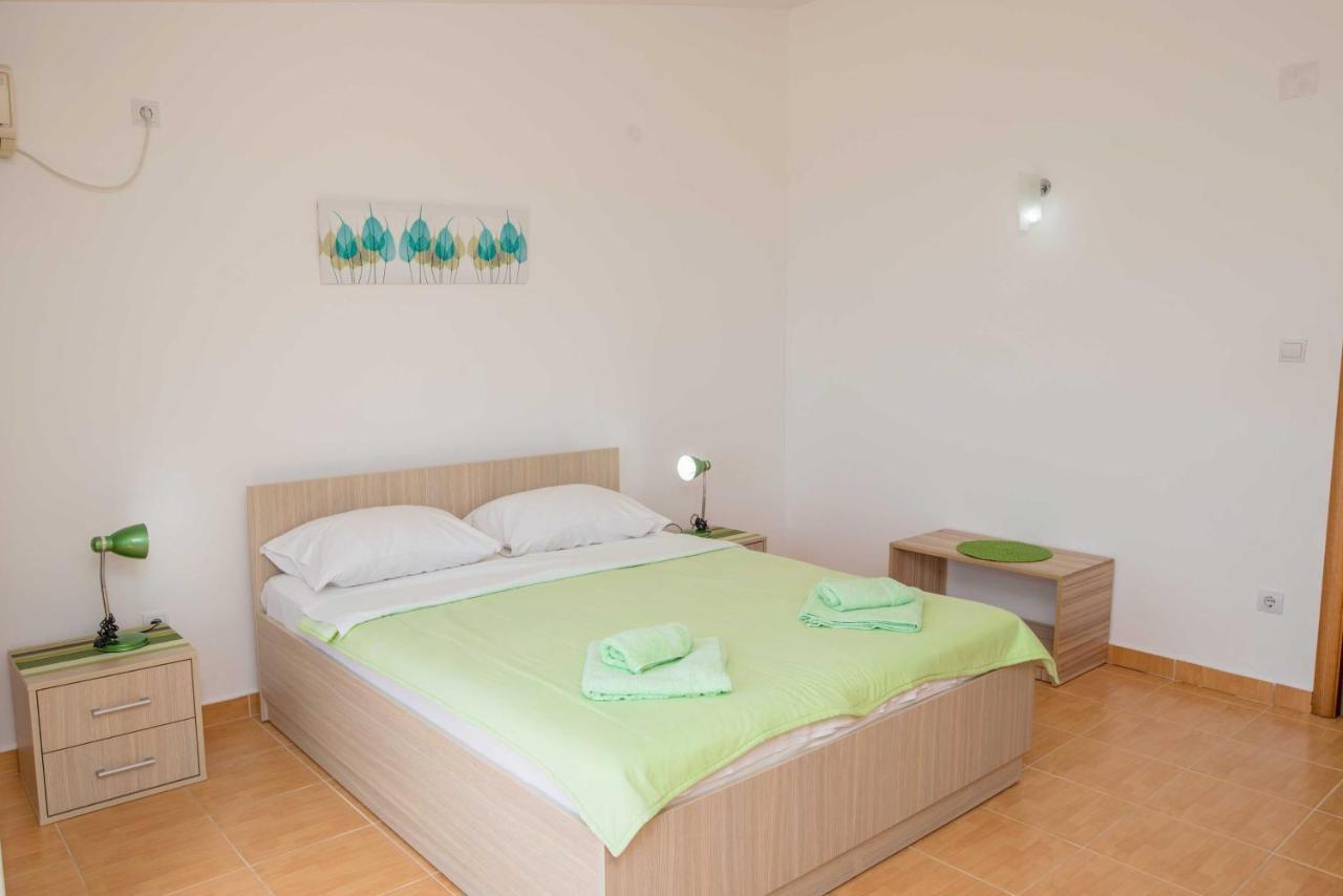 Villa Vjera Petrovac Ruang foto