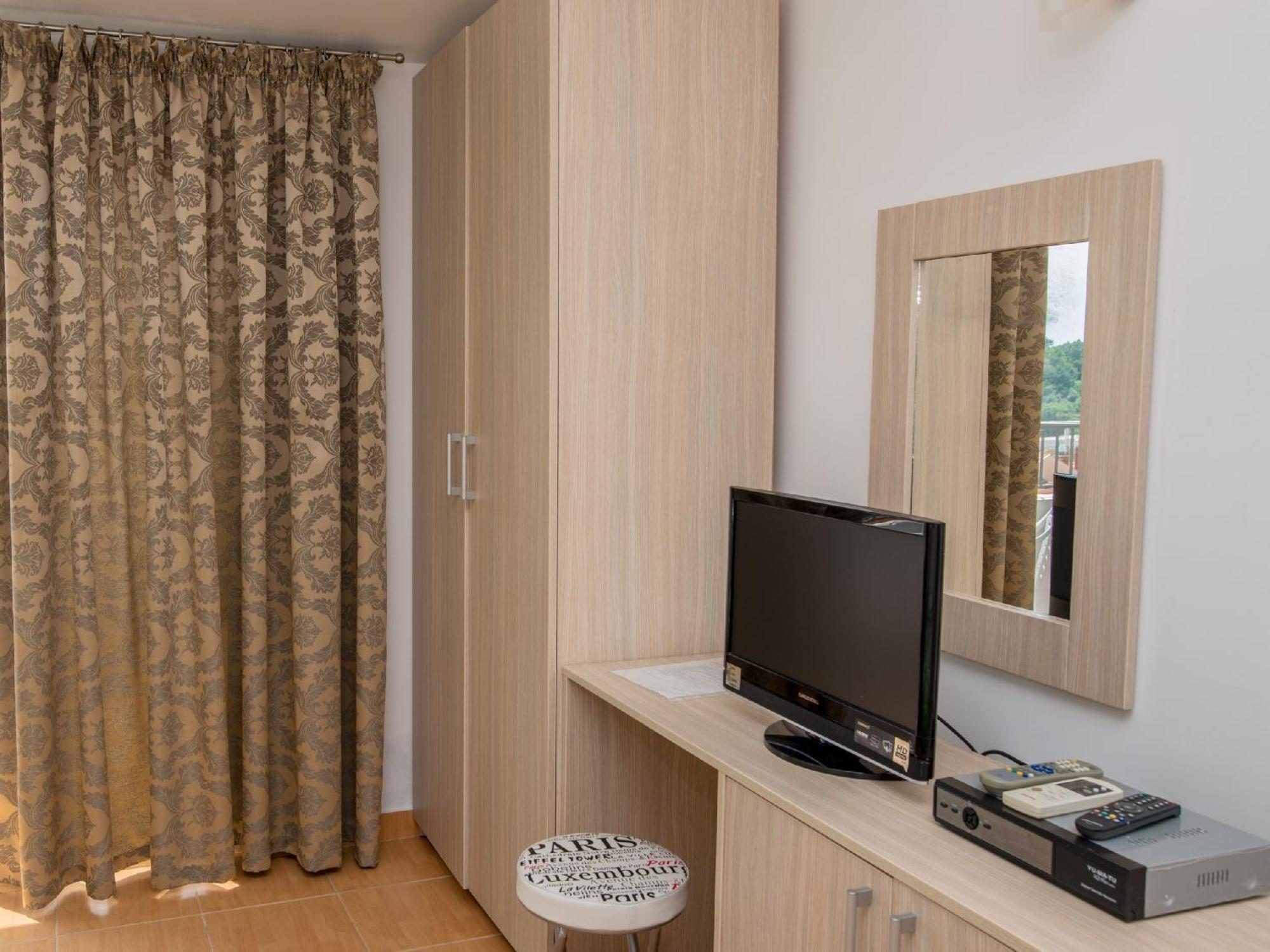 Villa Vjera Petrovac Bagian luar foto